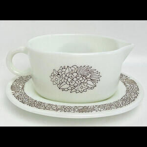 Vintage Pyrex #77-B & 77-U Gravy Boat & Under Plate Woodland Brown Corning NY US